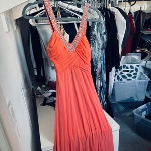 GORGEOUS Chiffon Lightweight Flowy Formal Wedding Guest Dress